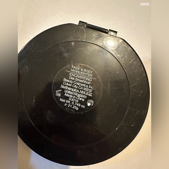 Smashbox Face & Body Highlighter - Picture 2 of 2